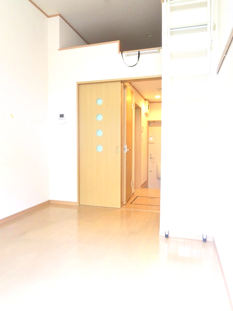 フェリーチェ生麦イースト0201号室 ※別号室の参考写真(現況優先・仕様違いの場合あり)