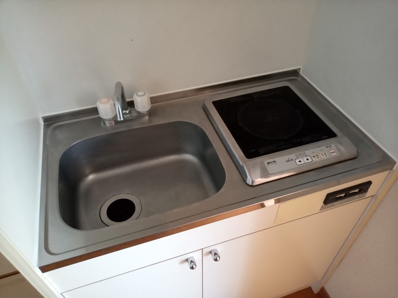 レオパレスエーデル キッチン