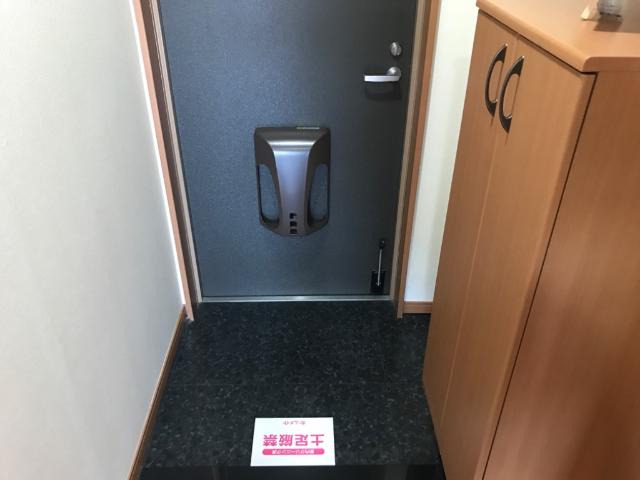 パイン・フィールド　 玄関