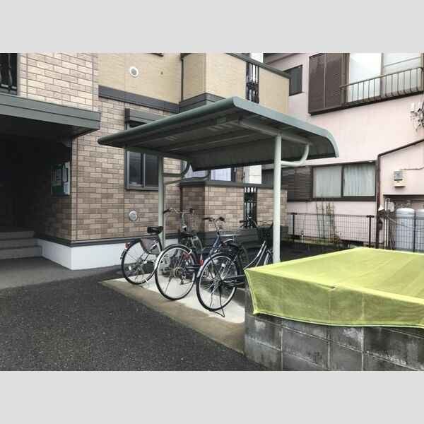 アネックスY 屋根付駐輪場