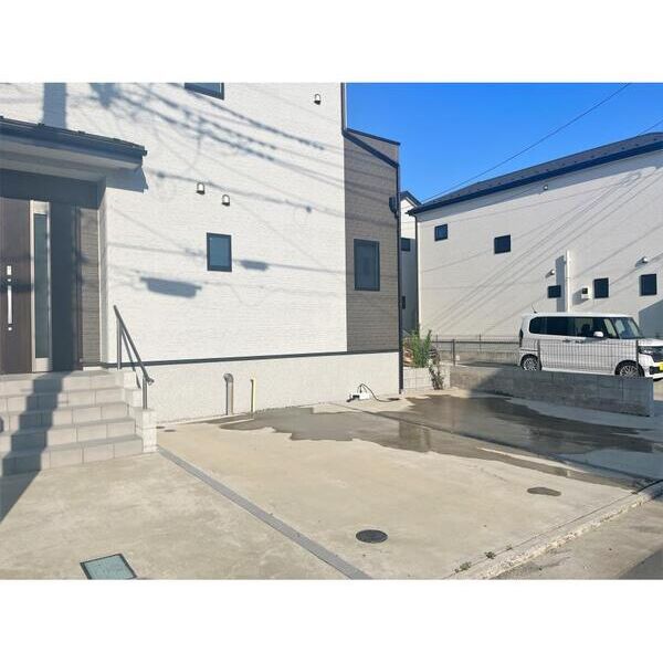 小田原市酒匂3丁目戸建 駐車場