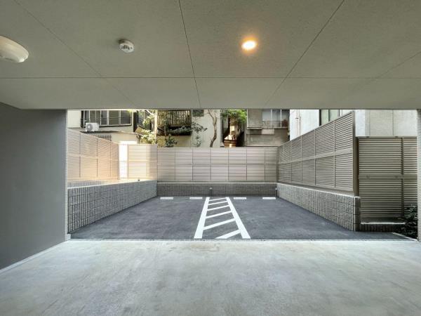 Ｂｒｉｌｌｉａ四谷三丁目10階 駐車場