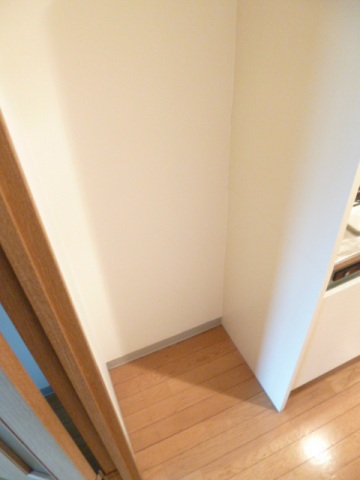 スカイコート新宿新都心704号室 冷蔵庫置場