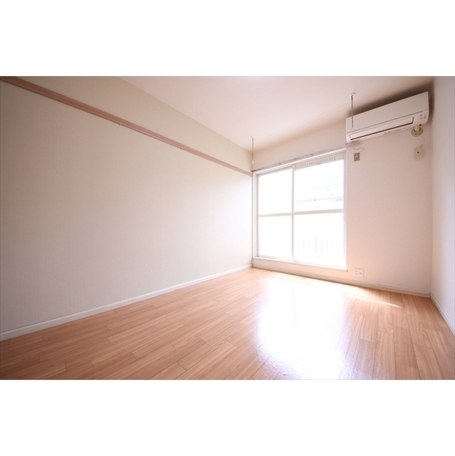 ベルシオン杉山 内観