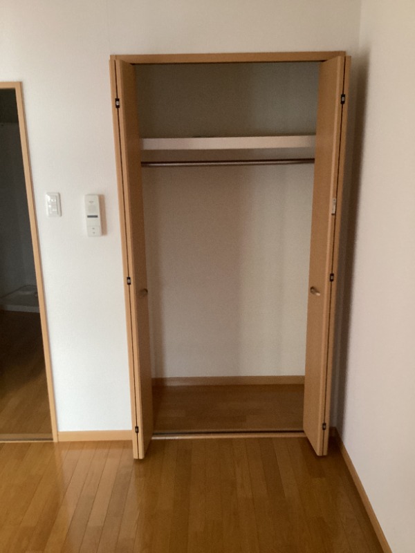 サンガーデン宮本町 収納