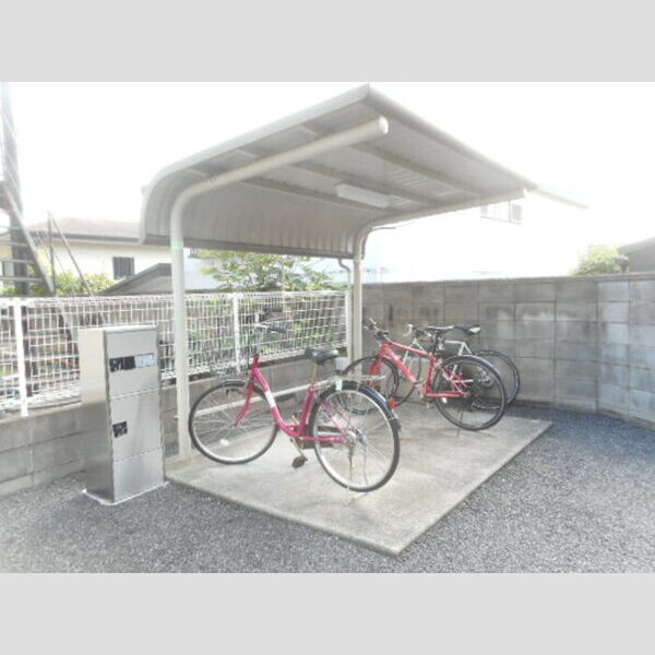 サンライズⅣ 駐輪場