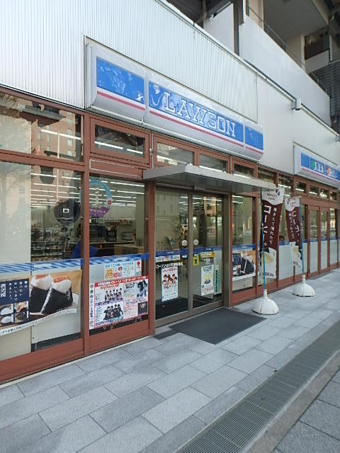 グランド・ガーラ横濱山下町3階 ローソン