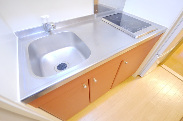 レオパレス第一吉兵衛ハウス201号室 キッチン