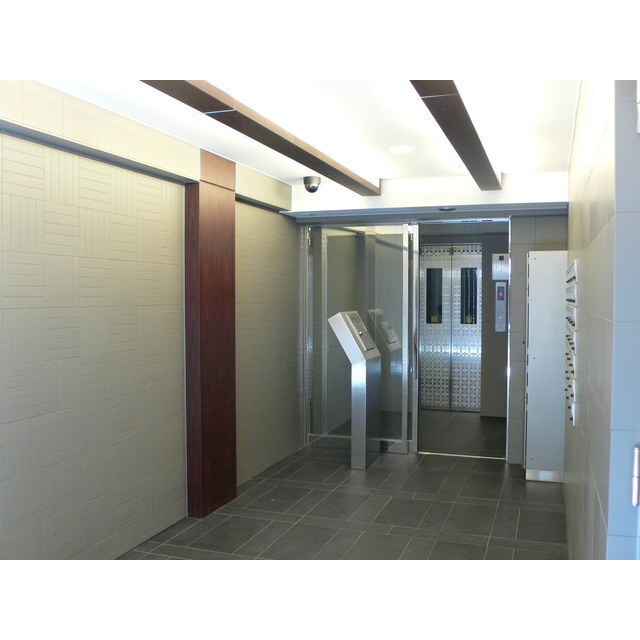 レジオス用賀NC305号室 エントランス