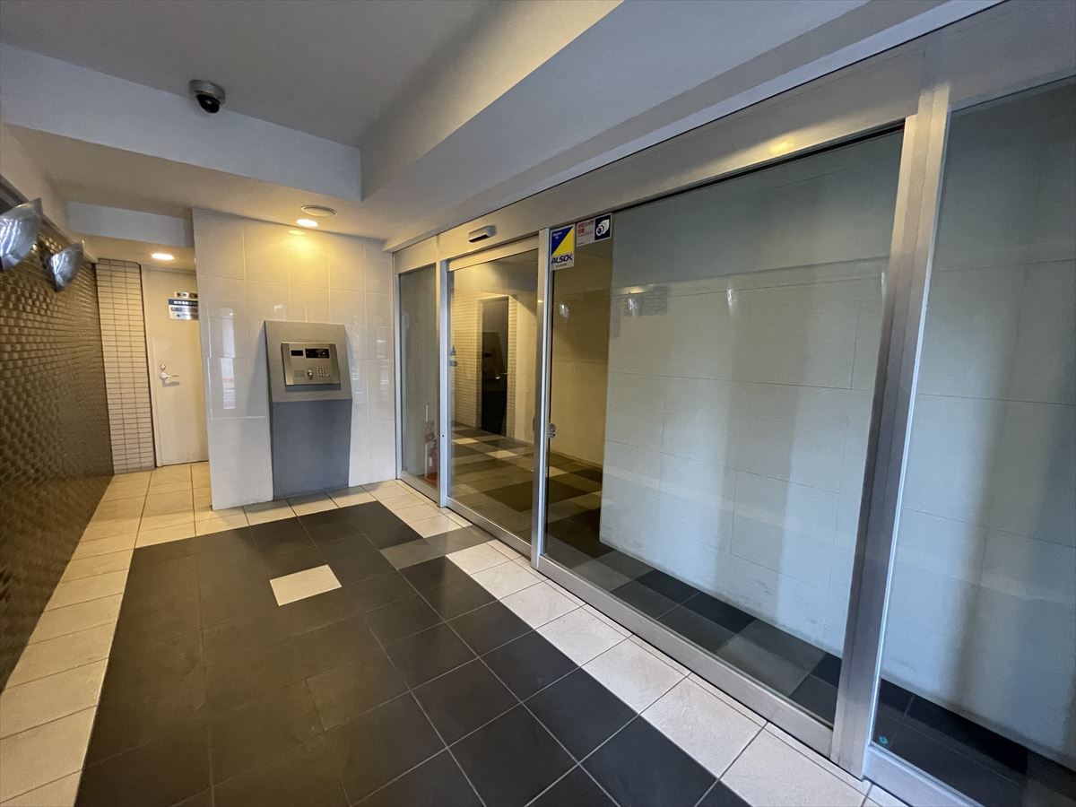 クレアール巣鴨302号室 エントランス