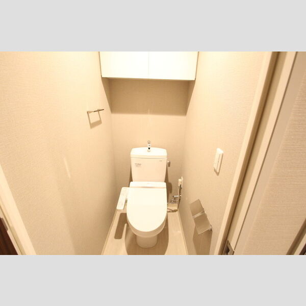 THE RESIDENCE OF TOKYO C18803号室 トイレは温水洗浄暖房便座!