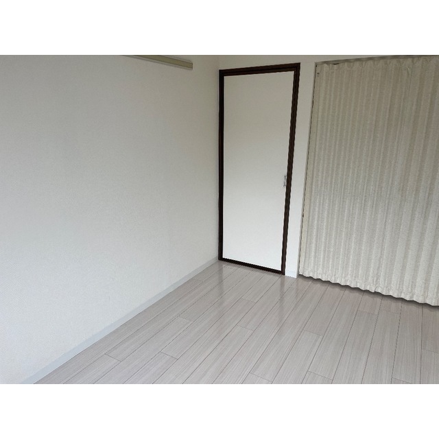 プランドール和光A棟 リビング