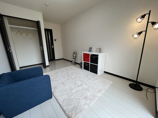 クイーンコンシェル リビング