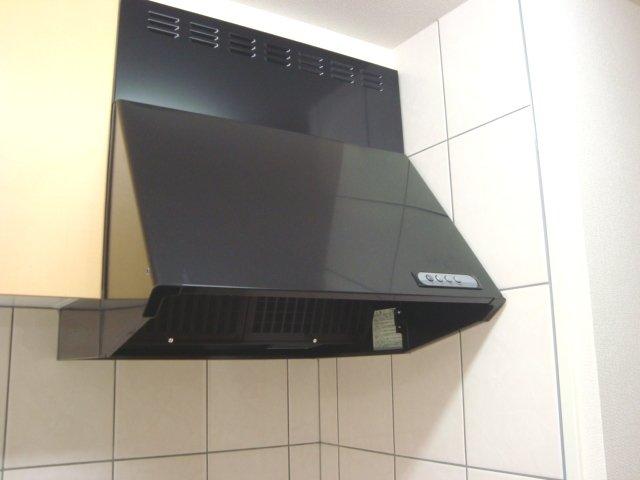 サンクレスト キッチン換気扇