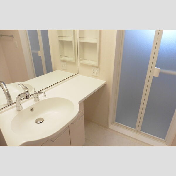 エターナル　ジョイ 大型の洗面化粧台