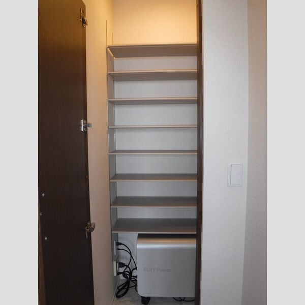 ベルカーサ シューズBOX