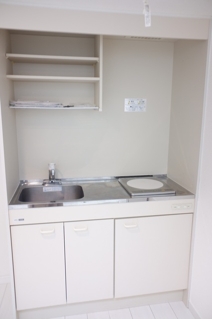 ハウス＆パーク四谷若葉0106号室 キッチン
