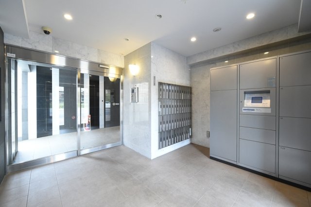 スカイコート豊島南長崎804号室 エントランス