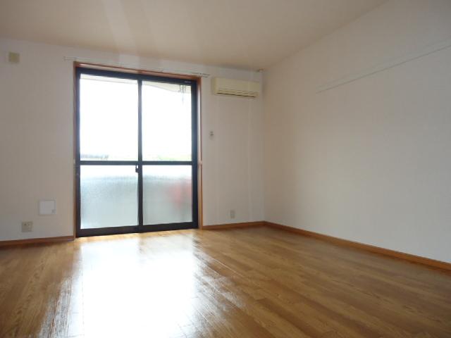 グランヴェール中島 洋室