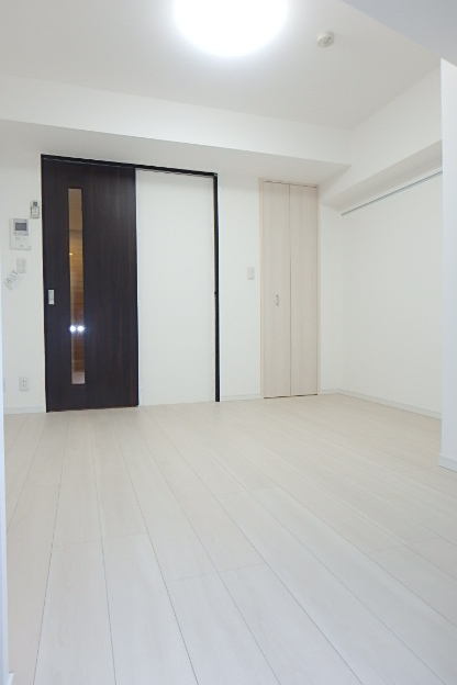 ガーラ・ステーション横濱関内7階 洋室約7.3帖　角部屋