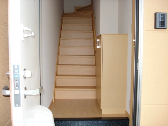 ハピア清水台 玄関