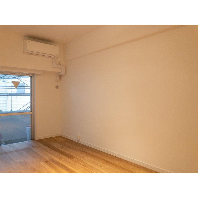 ブルーノコート蒲田0402号室 リビング