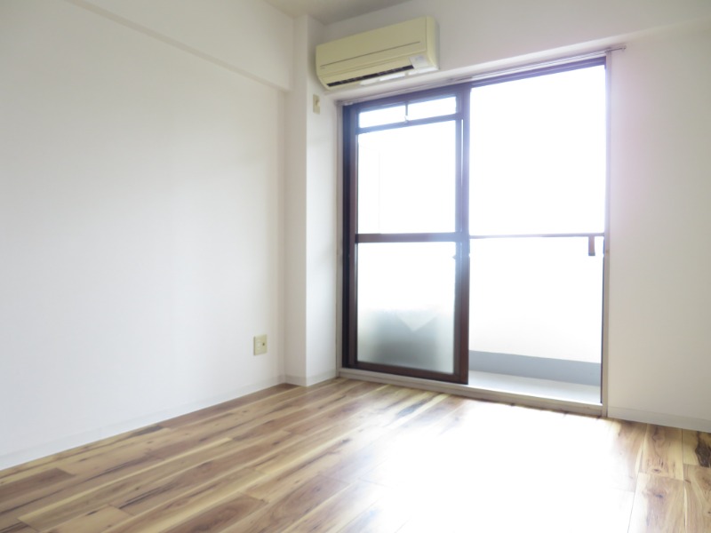 レフィーニ東玉川学園1階 内観