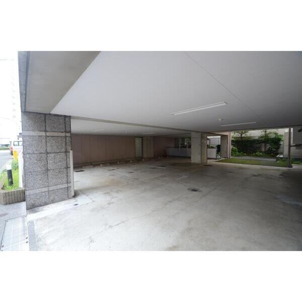 マルベリー小石川302号室 駐車場