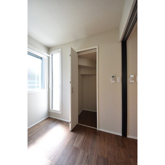 ウッドクレスト東高円寺レジデンス 内観