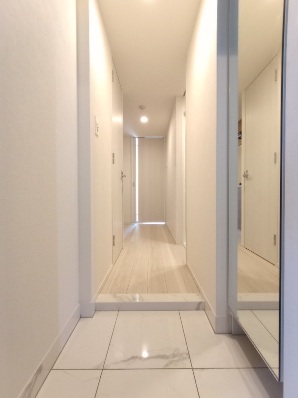 クレイシアIDZ祐天寺9階 玄関