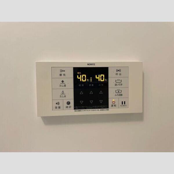 ルリアン綾瀬Ⅱ201号室 浴室