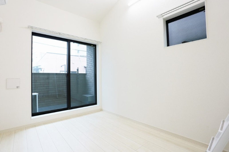 グランクオール朝霞3階 吹抜だから解放感があります