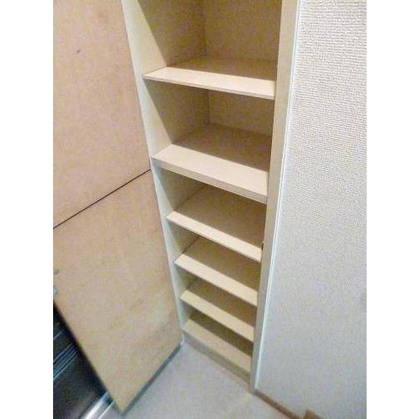 カーサ目黒 玄関