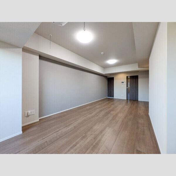 サンジョイアゼロ709号室 LDK①