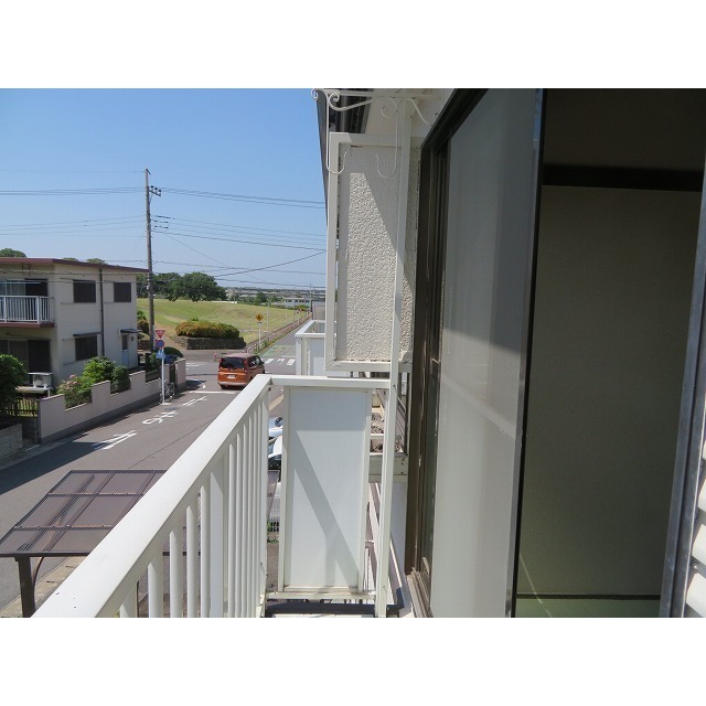 ベルゾーネ小林0202号室 バルコニー