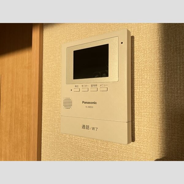 プリムヴェールJ202号室 モニター付インターホン