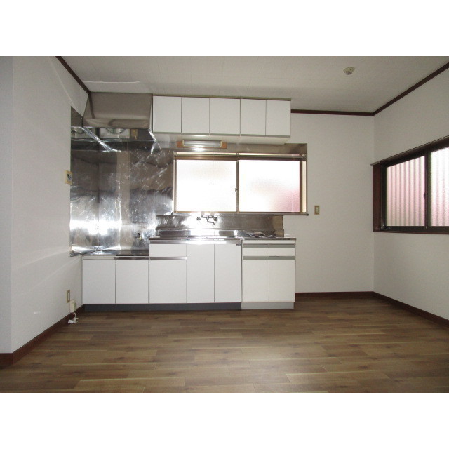 モアヒルズ　A棟 内観