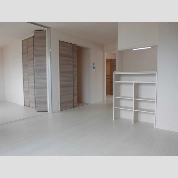 サクラハイツ201号室 ♪LDK12帖♪