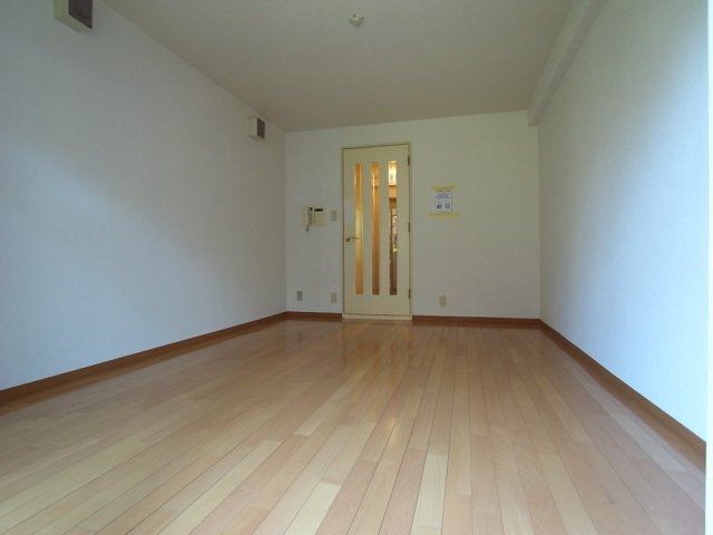 ライオンズマンション西新小岩1階 同建物別部屋の参考画像