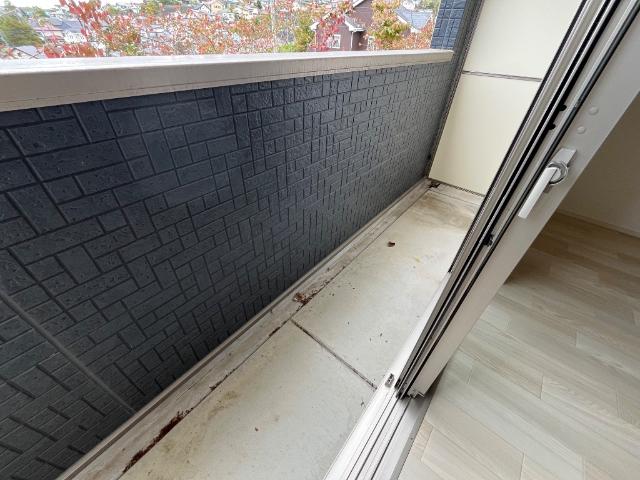 シエルブルー（Ciel Blue）105号室 ベランダ