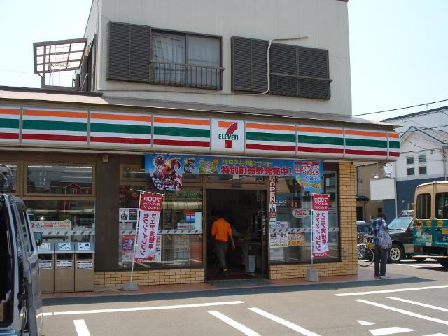 オリーブガーデン セブンイレブン厚木愛甲南店まで986ｍ