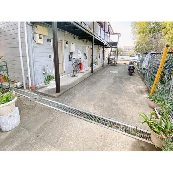 明宏ハイツ エントランス