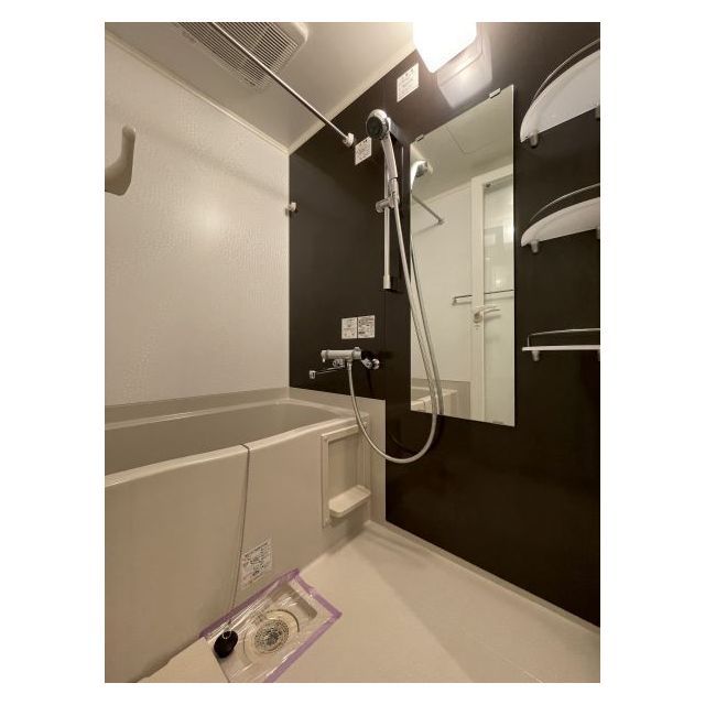 ルクレ高野台レジデンス1001号室 同建物別部屋の参考画像