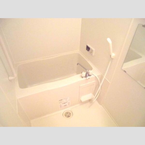 ソレイユ　B102号室 浴室