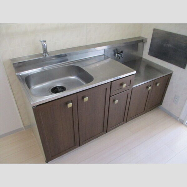 ラークヒルズ　A201号室 キッチン