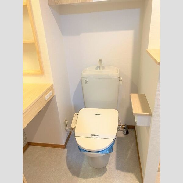 モナリエ春日　Ⅰ・ⅡⅡ203号室 トイレ