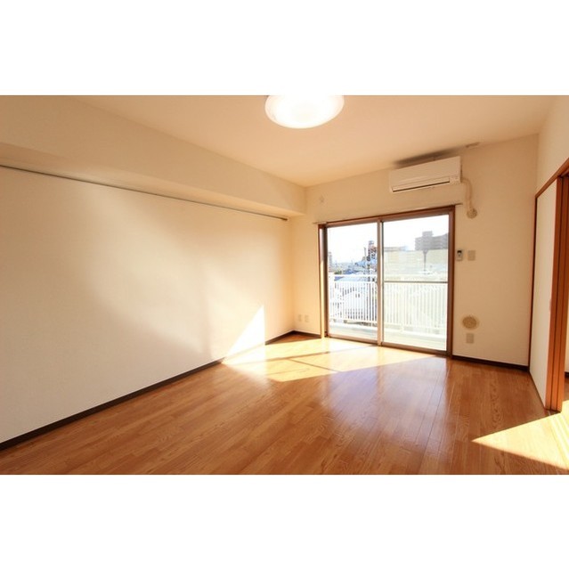 エクセレント鶴巻 内観