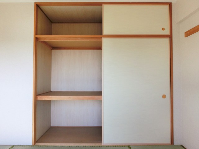 パルティール二俣川0303号室 和室　押入　※別号室の参考写真です(現況優先)