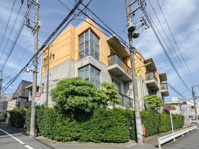 NTPRレジデンス下馬1階 外観