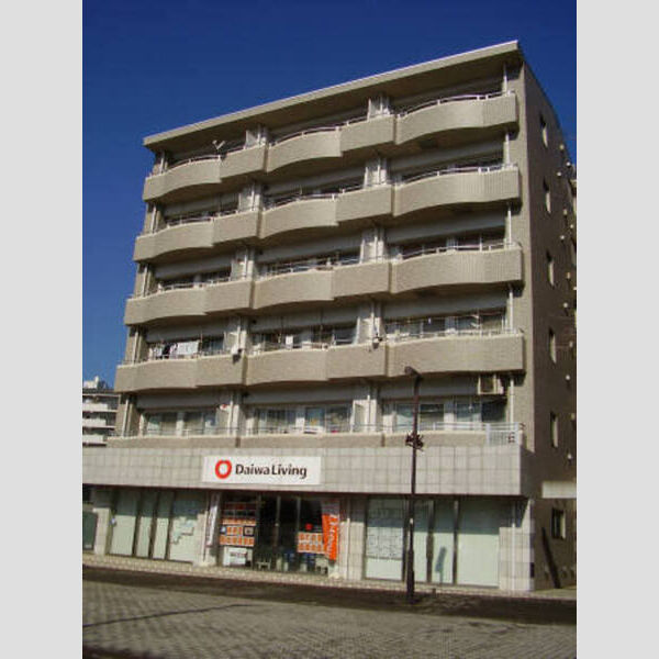 カラット中川208号室 外観
